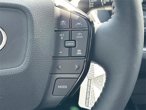2025 Toyota Prius L