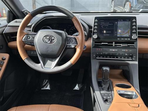 2022 Toyota Avalon Hybrid Limited