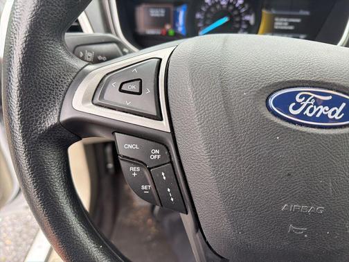 OXFORD WHITE 2019 Ford Fusion Hybrid SE