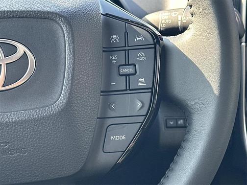 2025 Toyota bZ4X XLE