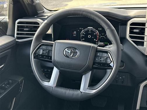 2026 Toyota Tundra Hybrid Platinum