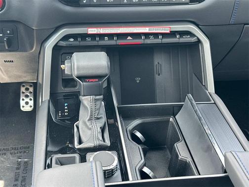 2025 Toyota Tundra Hybrid Platinum