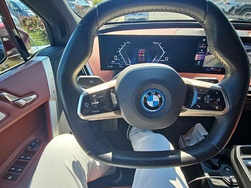 2022 BMW iX xDrive50