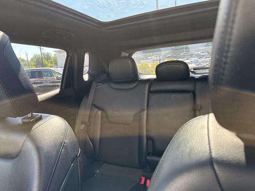 Billet Silver Metallic Clearcoat 2022 Jeep Compass Latitude