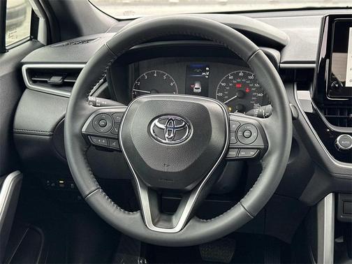 2025 Toyota Corolla Hybrid SE