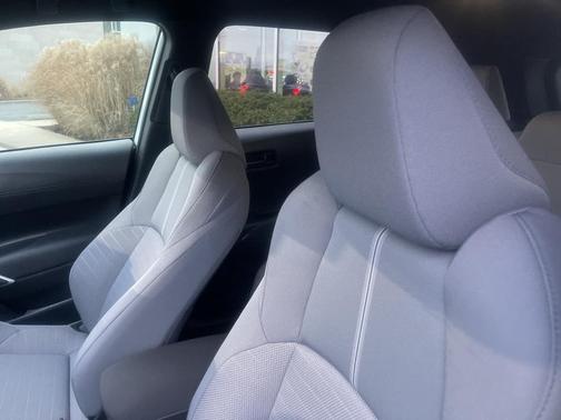 2025 Toyota Corolla Hybrid SE