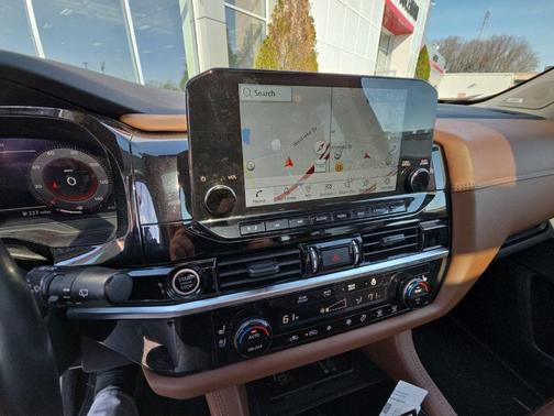 Solid Gray/Super Black 2023 Nissan Pathfinder Platinum 4WD