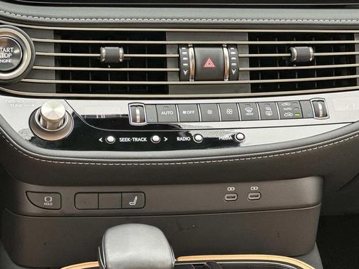 2023 Lexus LS 500 Base