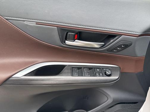 2024 Toyota Venza Limited