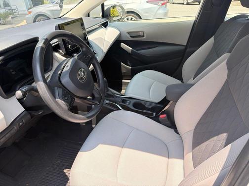 White 2022 Toyota Corolla Hybrid LE
