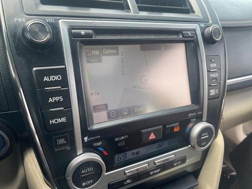 2014 Toyota Camry Hybrid XLE