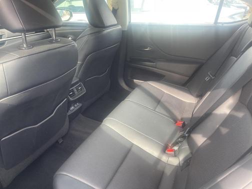 2021 Lexus ES 350 Base