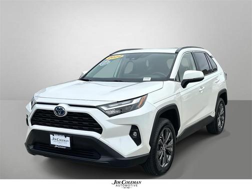 2022 Toyota RAV4 Hybrid XLE Premium