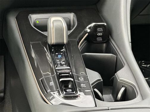 2024 Toyota Crown XLE