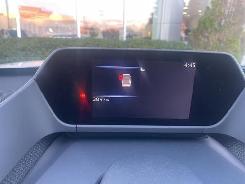 2025 Toyota bZ4X XLE