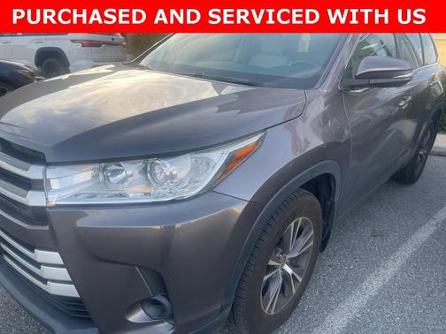 2017 Toyota Highlander LE