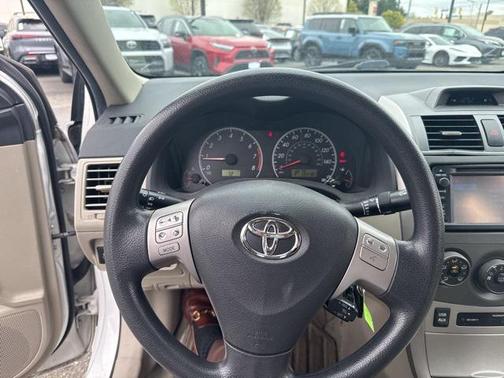 2012 Toyota Corolla LE