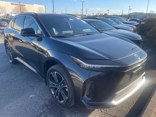 2023 Toyota bZ4X Limited