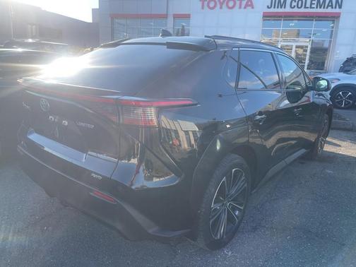 2023 Toyota bZ4X Limited