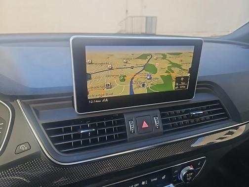 2018 Audi SQ5 3.0T Premium Plus