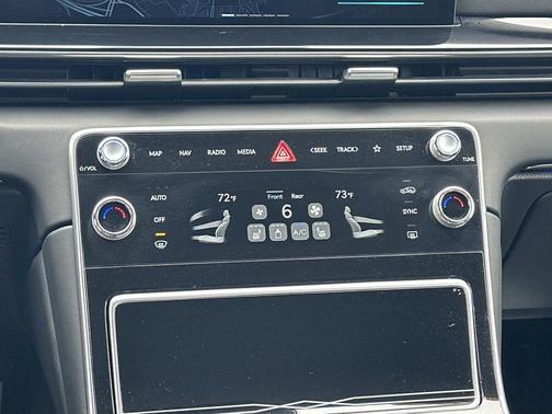 2025 Genesis GV80 2.5T