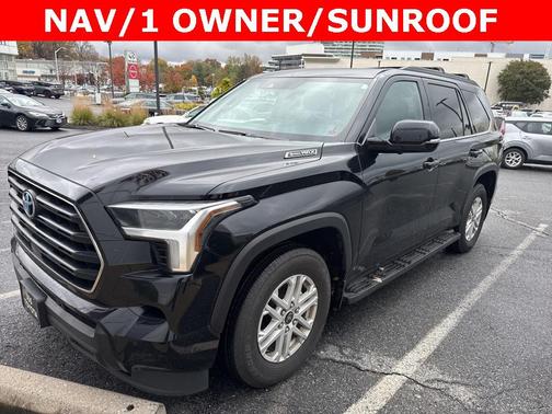 2024 Toyota Sequoia SR5