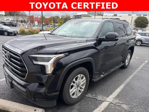 2024 Toyota Sequoia SR5