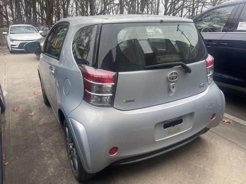 2014 Scion iQ 10 Series
