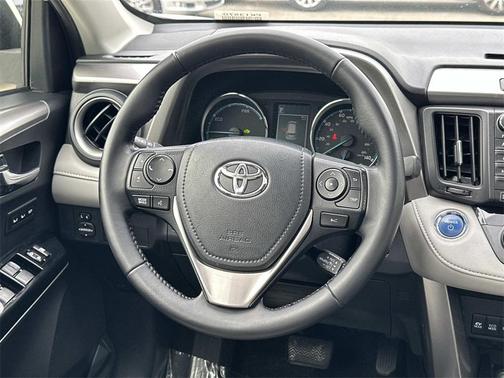 2017 Toyota RAV4 Hybrid Limited
