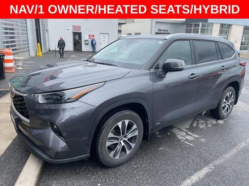 2023 Toyota Highlander Hybrid XLE