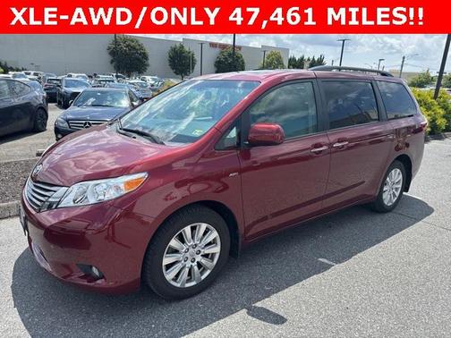2017 Toyota Sienna XLE