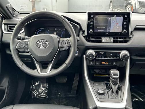 2021 Toyota RAV4 Hybrid SE