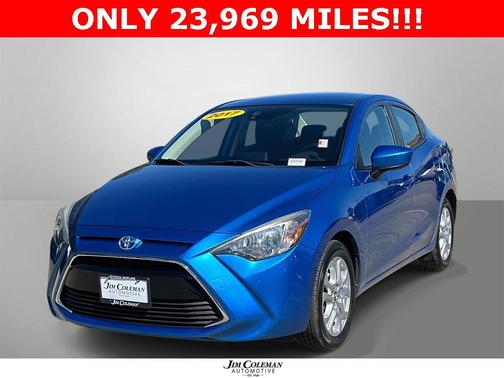 2017 Toyota Yaris iA Base