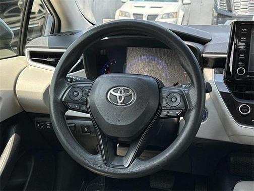 2022 Toyota Corolla Hybrid LE