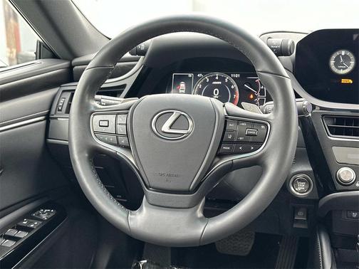 2023 Lexus ES 350 Base
