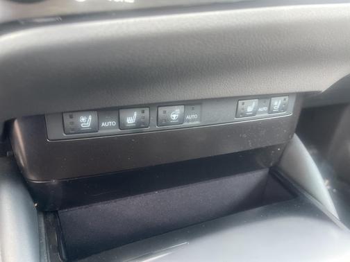 2023 Lexus ES 350 Base