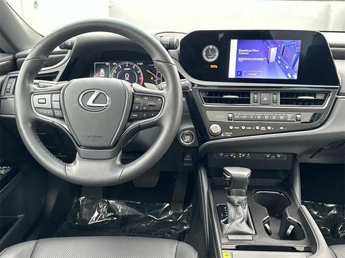 2023 Lexus ES 350 Base