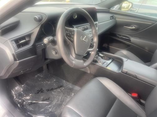 2023 Lexus ES 350 Base