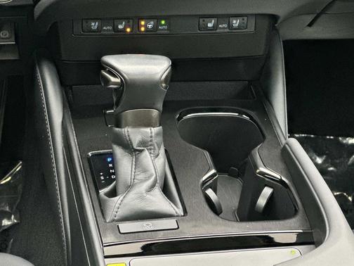 2023 Lexus ES 350 Base