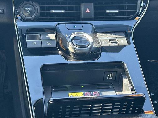 2023 Toyota bZ4X Limited