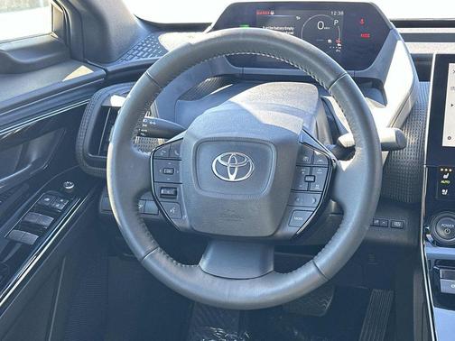 2023 Toyota bZ4X Limited