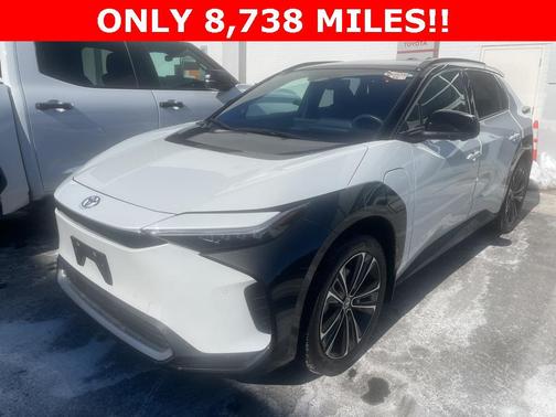 2023 Toyota bZ4X Limited