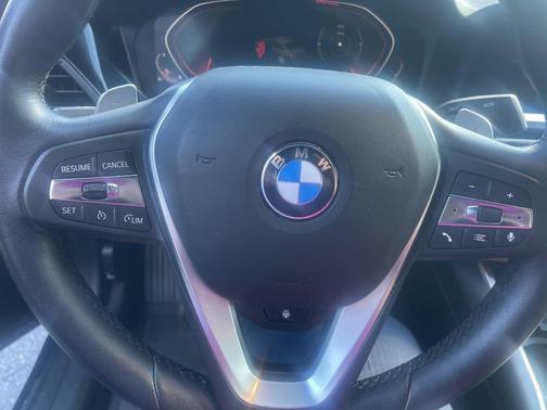 2022 BMW 330 xDrive
