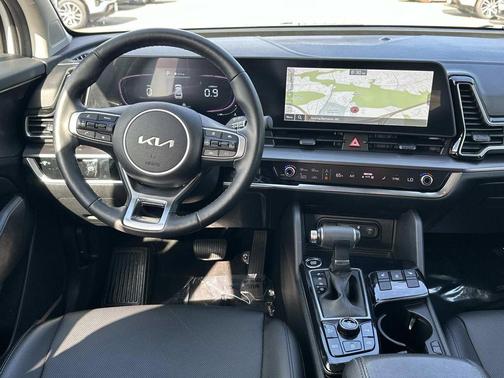 Glacial White Pearl 2023 Kia Sportage EX