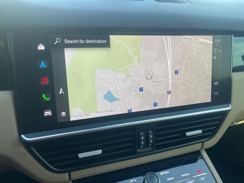 2022 Porsche Cayenne Base