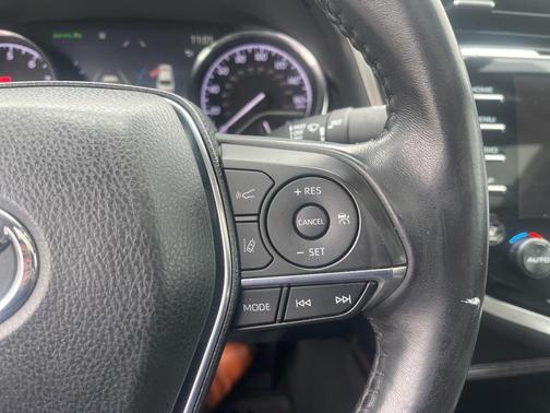 2020 Toyota Camry XLE