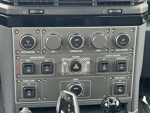 2024 INEOS Grenadier AWD