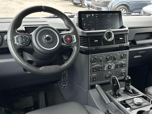 2024 INEOS Grenadier AWD