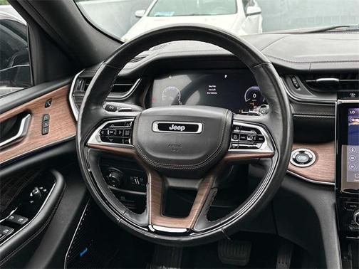 2021 Jeep Grand Cherokee L Summit