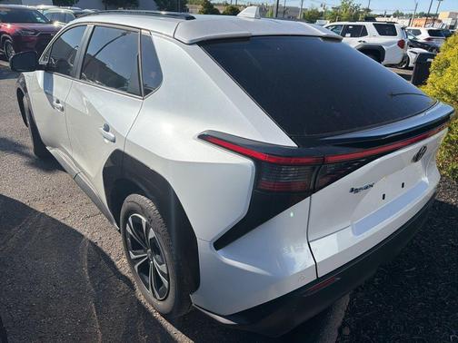 Wind Chill Pearl 2023 Toyota bZ4X XLE